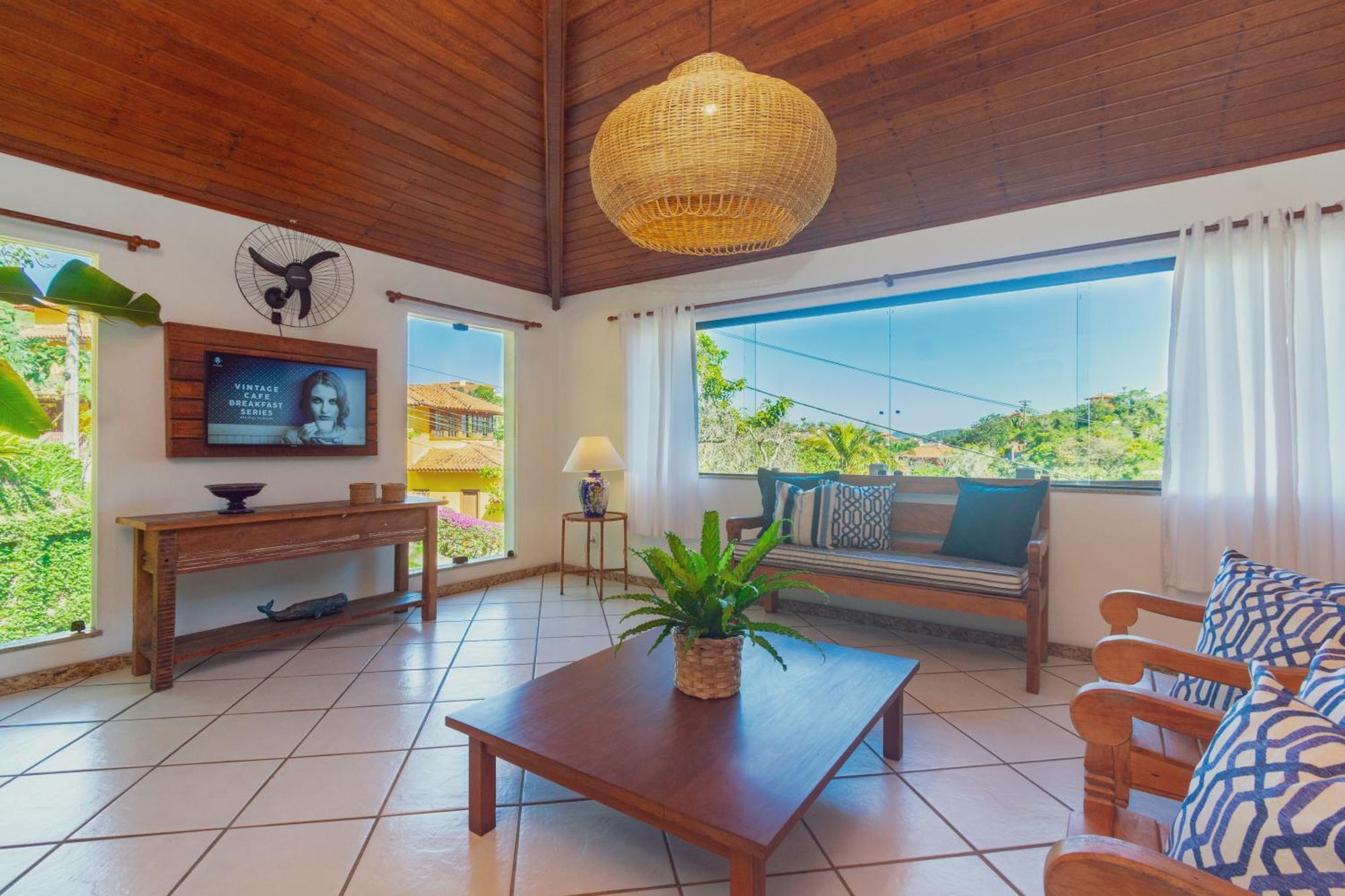 Mar Joao Fernandes Inn